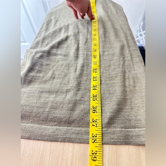 NEW Uniqlo Women’s U Merino-Blend Turtleneck Sweater Dress Khaki Sz XS - Picture 8 of 11